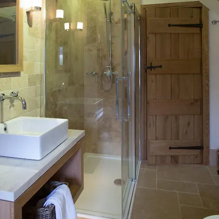 Neddy House Dom wakacyjny